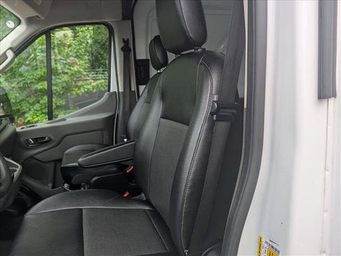 Used 2023 Ford Transit 250 Medium Roof AWD image 22