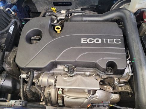 Used 2022 Chevrolet Equinox LT FWD image 30