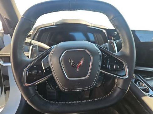 Used 2024 Chevrolet Corvette Stingray Premium Conv w/ Z51 Performance Package image 12