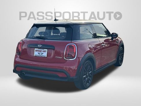 Used 2023 MINI Cooper 2-Door Hardtop image 5