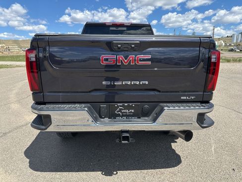 New 2025 GMC Sierra 3500 SLT w/ SLT Premium Package AWD/4WD image 24