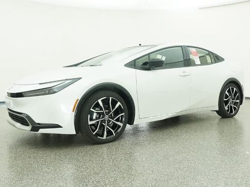 New 2026 Toyota Prius Plug-In Hybrid image 17