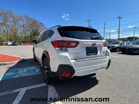 Used 2023 Subaru Crosstrek Hybrid w/ Moonroof Package w/Navigation AWD/4WD image 16