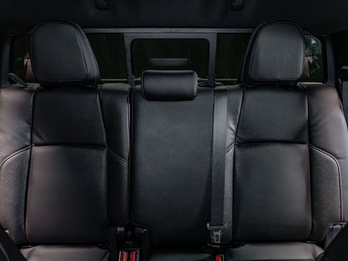 Used 2026 Toyota Tacoma SR5 w/ SR5 Upgrade Package image 22