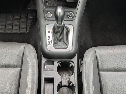 Used 2016 Volkswagen Tiguan S image 20