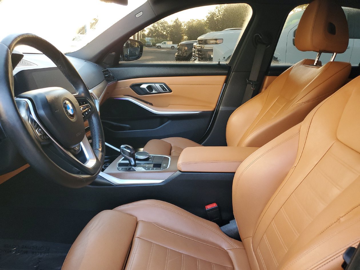 Used 2021 BMW 330i xDrive Sedan w/ Convenience Package AWD/4WD image 19