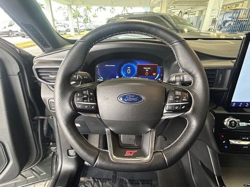 Used 2022 Ford Explorer ST w/ Equipment Group 401A image 15