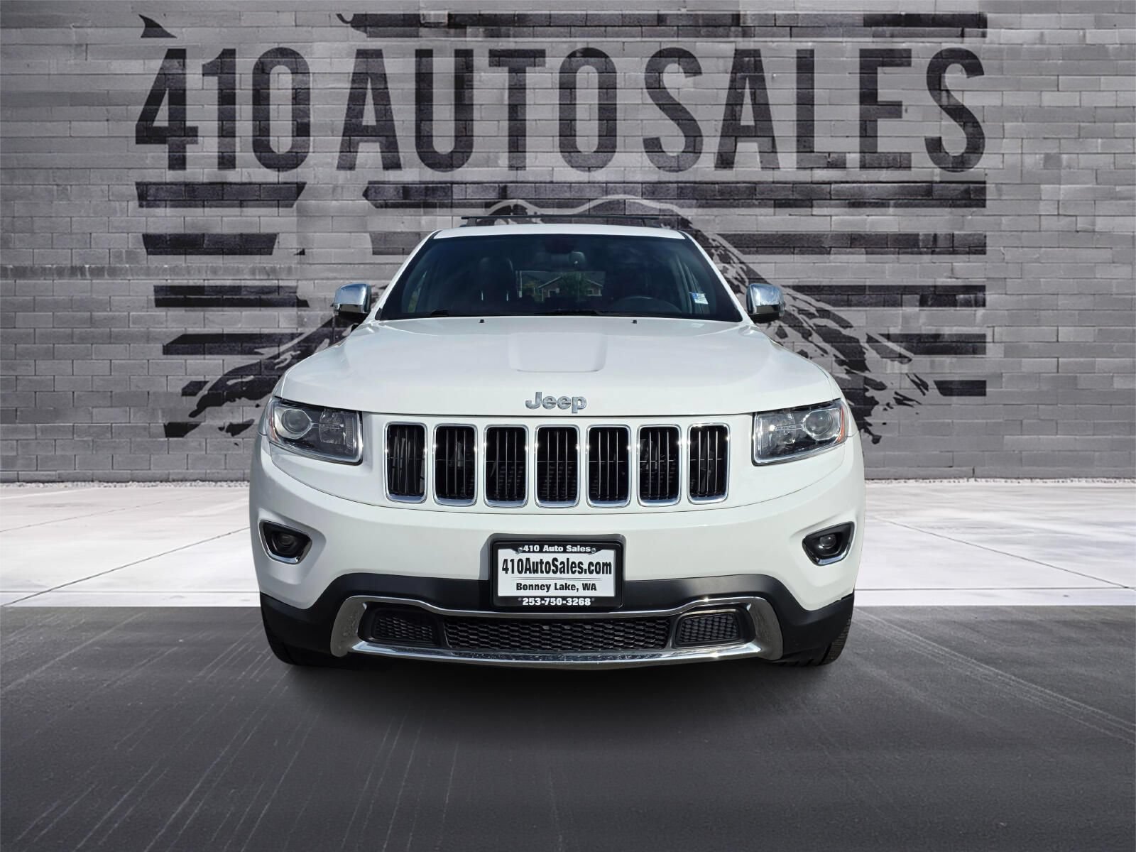 Used 2014 Jeep Grand Cherokee Limited w/ Trailer Tow Group IV AWD/4WD image 5