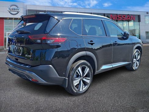 Certified 2023 Nissan Rogue SL w/ SL Premium Package AWD/4WD image 6