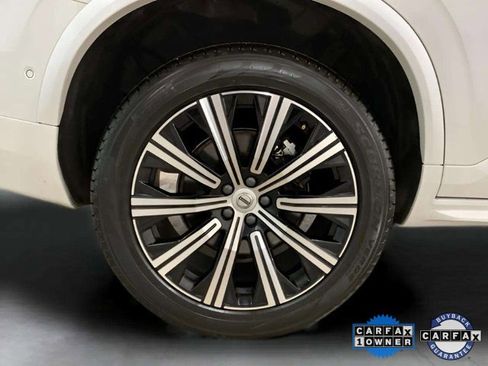 Used 2025 Volvo XC90 B6 Plus image 33