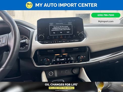 Used 2023 Nissan Rogue SL w/ SL Premium Package AWD/4WD image 10