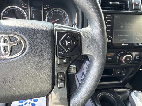 Used 2024 Toyota 4Runner TRD Off-Road image 40