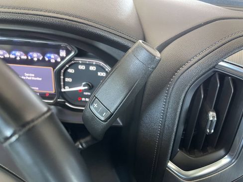 Used 2023 GMC Sierra 3500 Denali w/ Denali Ultimate Package AWD/4WD image 24