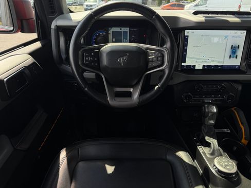 Used 2022 Ford Bronco Badlands AWD/4WD image 15