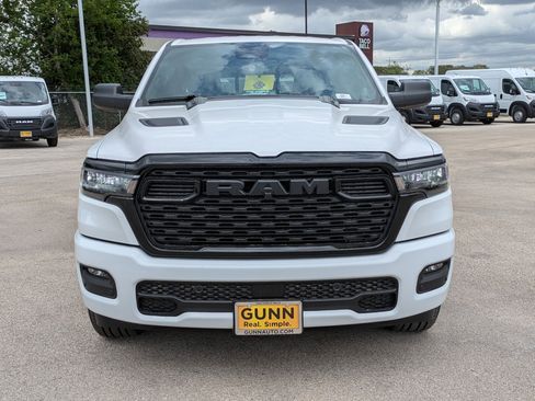 New 2026 RAM 1500 Express AWD/4WD image 8