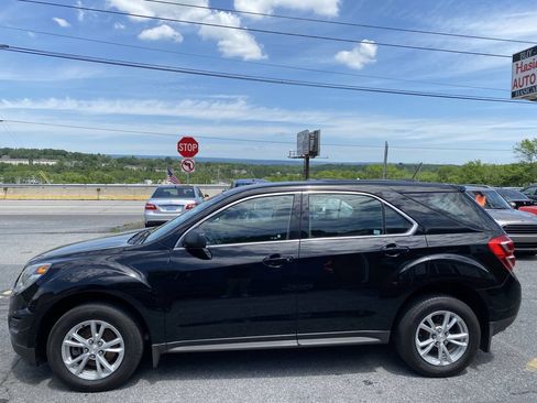 Used 2017 Chevrolet Equinox LS AWD/4WD image 9