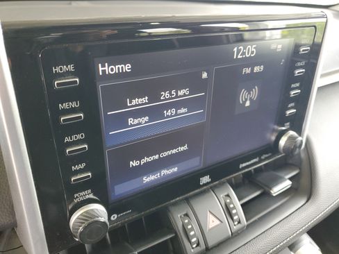 Used 2021 Toyota RAV4 XLE Premium FWD image 24