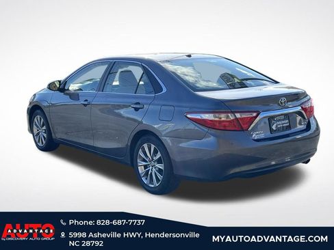 Used 2016 Toyota Camry XLE image 6