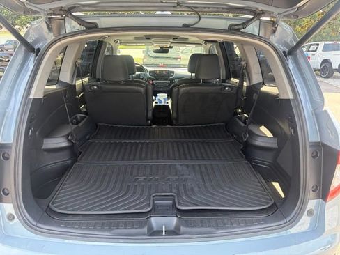 Used 2022 Honda Pilot Touring image 16