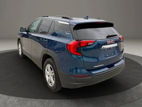 Used 2021 GMC Terrain SLE w/ Driver Convenience Package AWD/4WD image 17