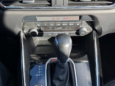 Used 2023 MAZDA CX-9 Touring image 24