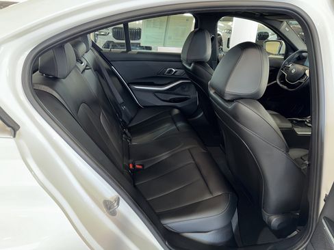 Certified 2025 BMW 330i Sedan image 12