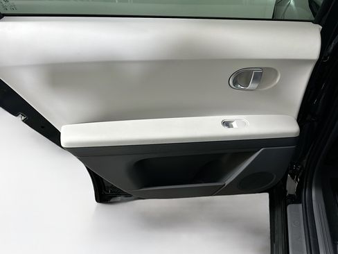 Used 2024 Hyundai Ioniq 5 SEL RWD image 26