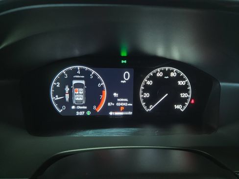 Used 2024 Honda CR-V EX image 18