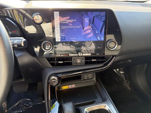 Used 2025 Lexus NX 250 FWD w/ Towing Package (2000 Lbs) image 25