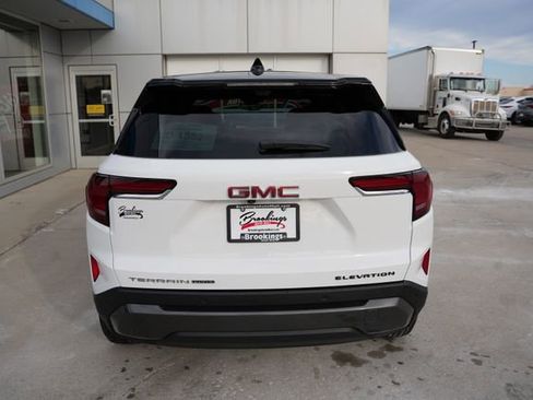 New 2026 GMC Terrain Elevation image 35