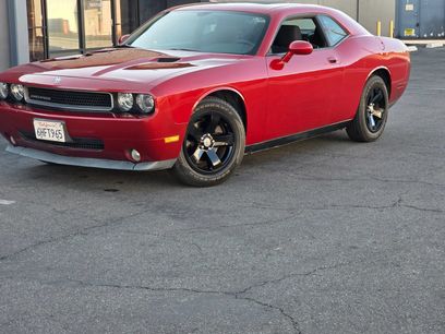 Used 2009 Dodge Challenger SE