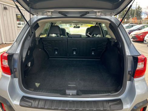 Used 2019 Subaru Outback 2.5i Limited w/ Popular Package #2 AWD/4WD image 18