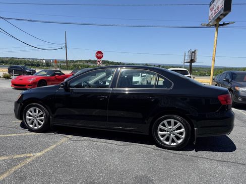 Used 2012 Volkswagen Jetta SE FWD image 8