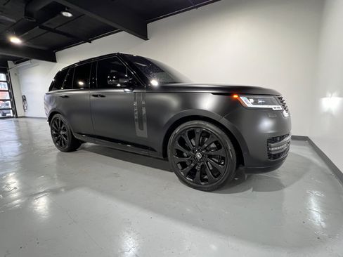 Used 2023 Land Rover Range Rover SE AWD/4WD image 19