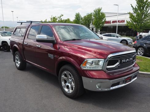 Used 2019 RAM 1500 Laramie w/ Convenience Group AWD/4WD image 9