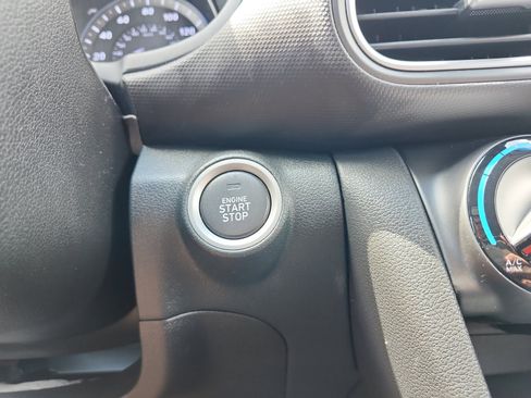 Used 2020 Hyundai Kona SEL FWD image 19