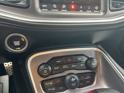 Used 2022 Dodge Challenger GT w/ Plus Package image 20