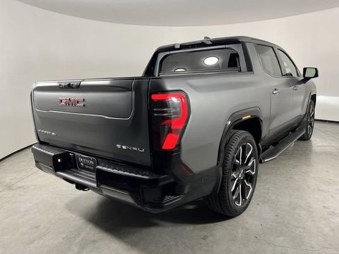 Used 2026 GMC Sierra EV Denali AWD/4WD image 8