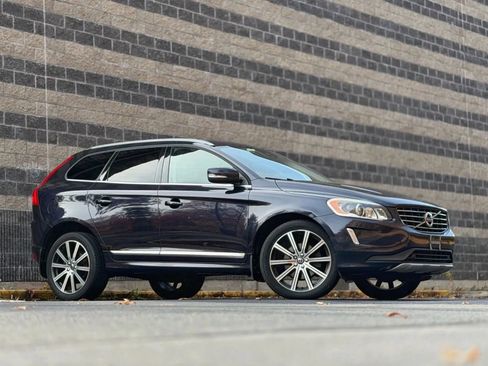 Used 2017 Volvo XC60 T6 Inscription w/ Climate Package AWD/4WD image 1