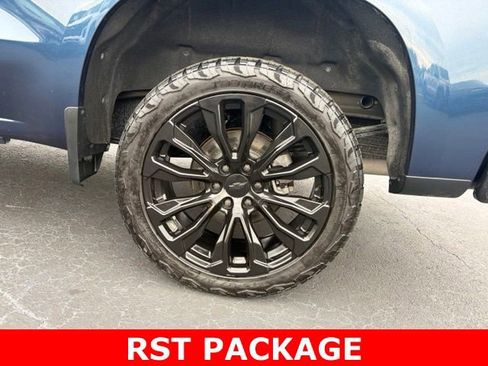 Used 2021 Chevrolet Silverado 1500 RST AWD/4WD image 10