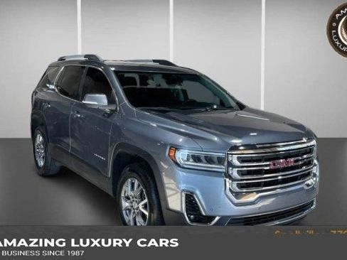 Used 2021 GMC Acadia SLT image 1