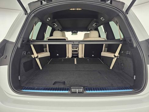 New 2026 Mercedes-Benz GLS 580 4MATIC image 16