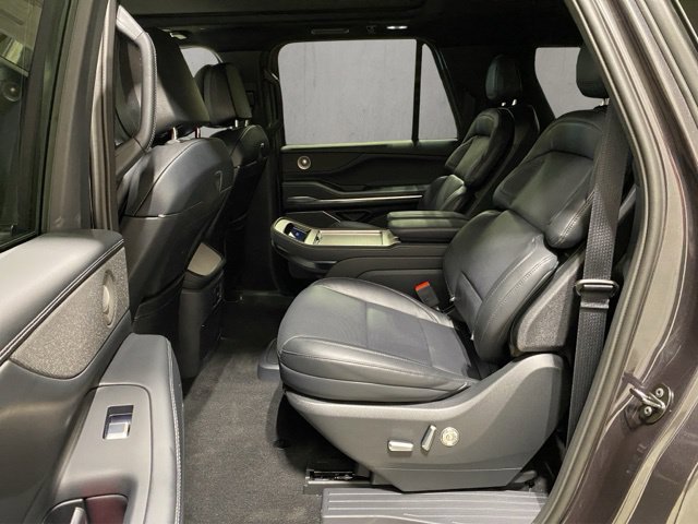 New 2027 Lincoln Navigator L Reserve w/ Jet Appearance Package AWD/4WD image 21