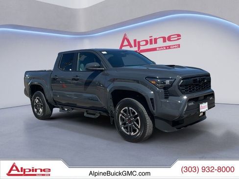 Used 2024 Toyota Tacoma TRD Sport AWD/4WD image 7