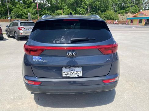 Used 2017 Kia Sportage EX w/ EX Technology Package AWD/4WD image 7
