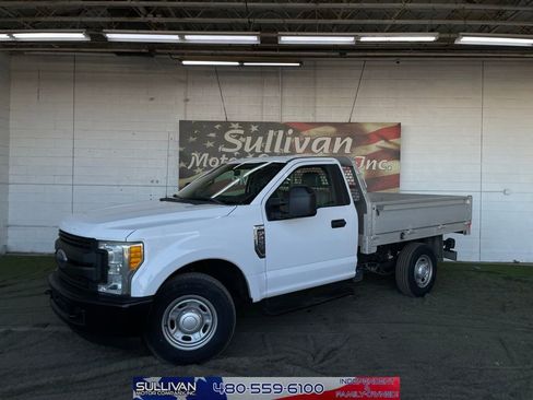 Used 2017 Ford F250 XL image 1