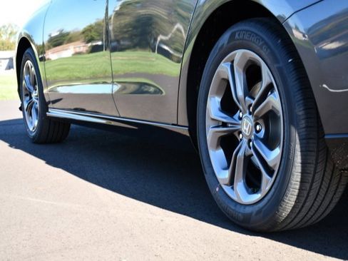 New 2025 Honda Accord EX-L image 10