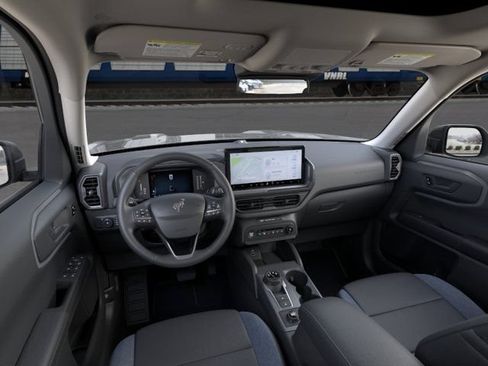 New 2026 Ford Bronco Sport Outer Banks w/ Outer Banks Tech Package+ AWD/4WD image 9