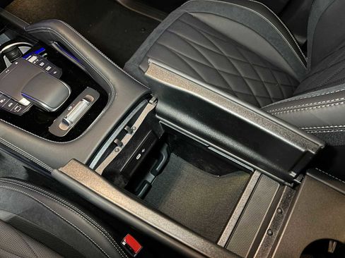 New 2026 Mercedes-Benz GLS 63 AMG 4MATIC image 36