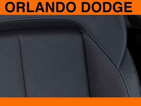 New 2025 Jeep Grand Cherokee L Limited w/ Luxury Tech Group II RWD image 20